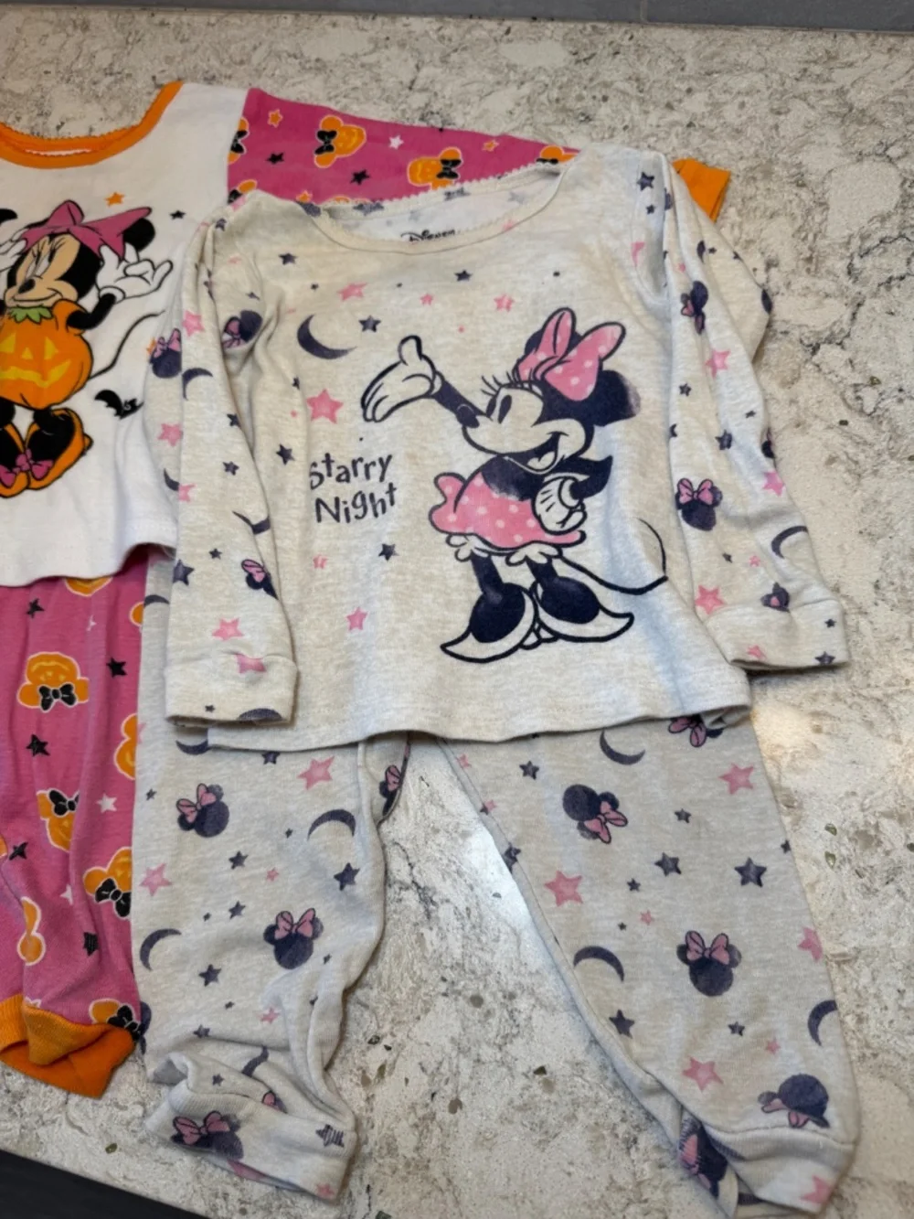 Pair of Disney Baby Mini Mouse Pajamas set 18m - top and bottoms